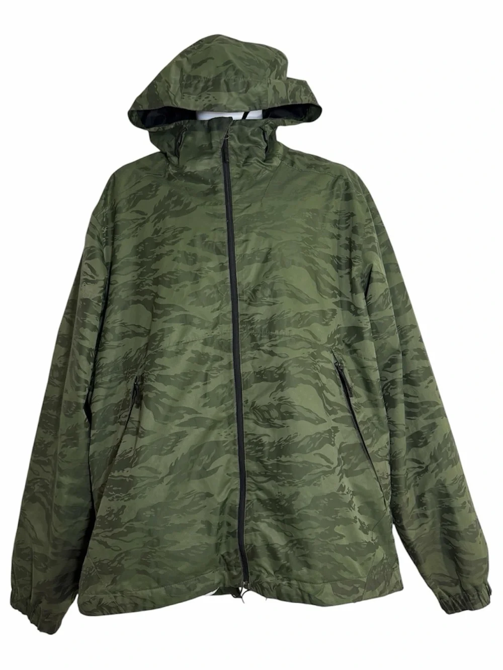 The North Face XL Men’s Tiger Camo Green Dry Vent Hooded Windbreaker Jacket S17
